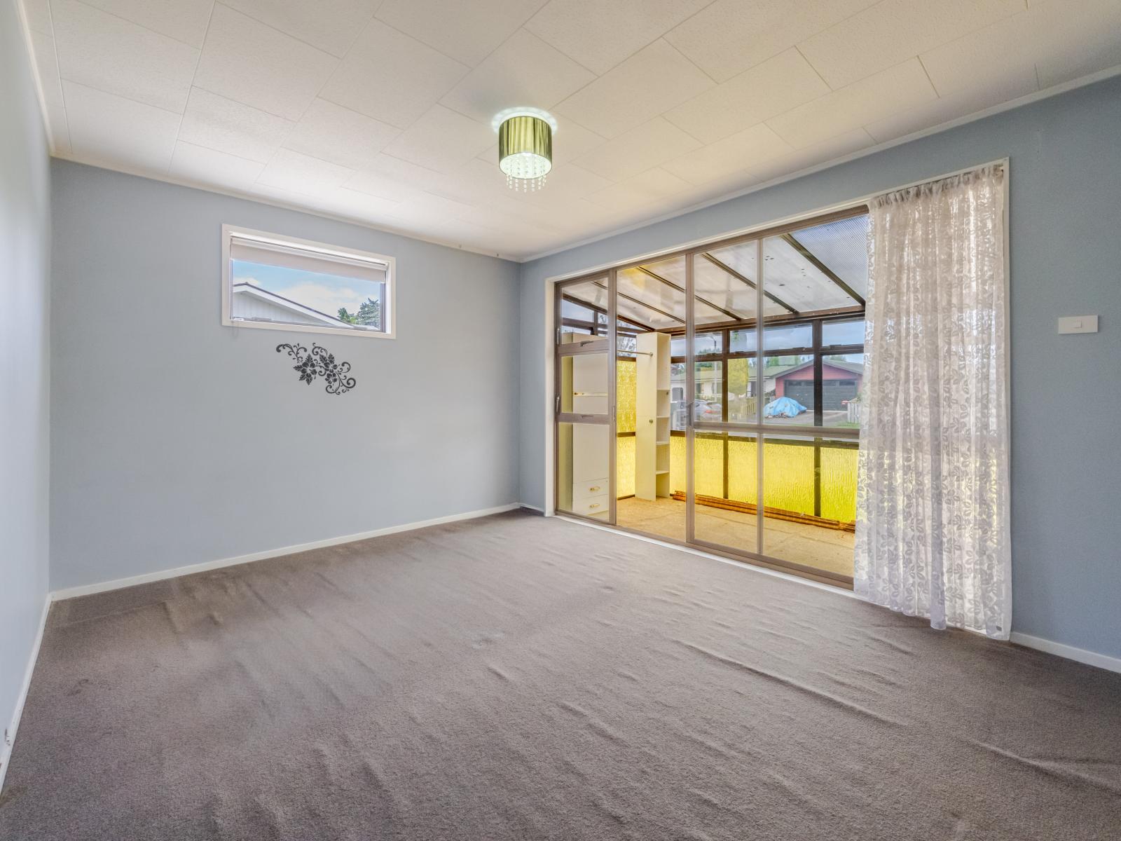 9 and 11 Willow Grove, Waipukurau