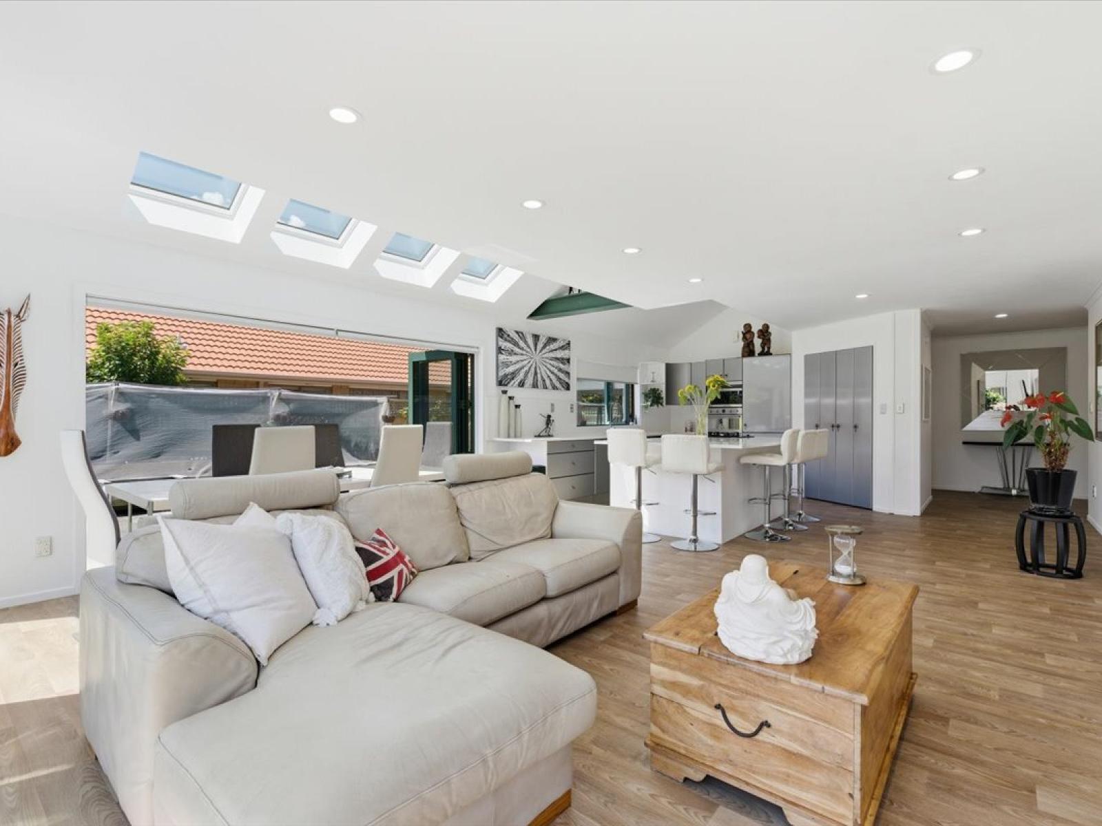 72 Palm Beach Boulevard, Papamoa