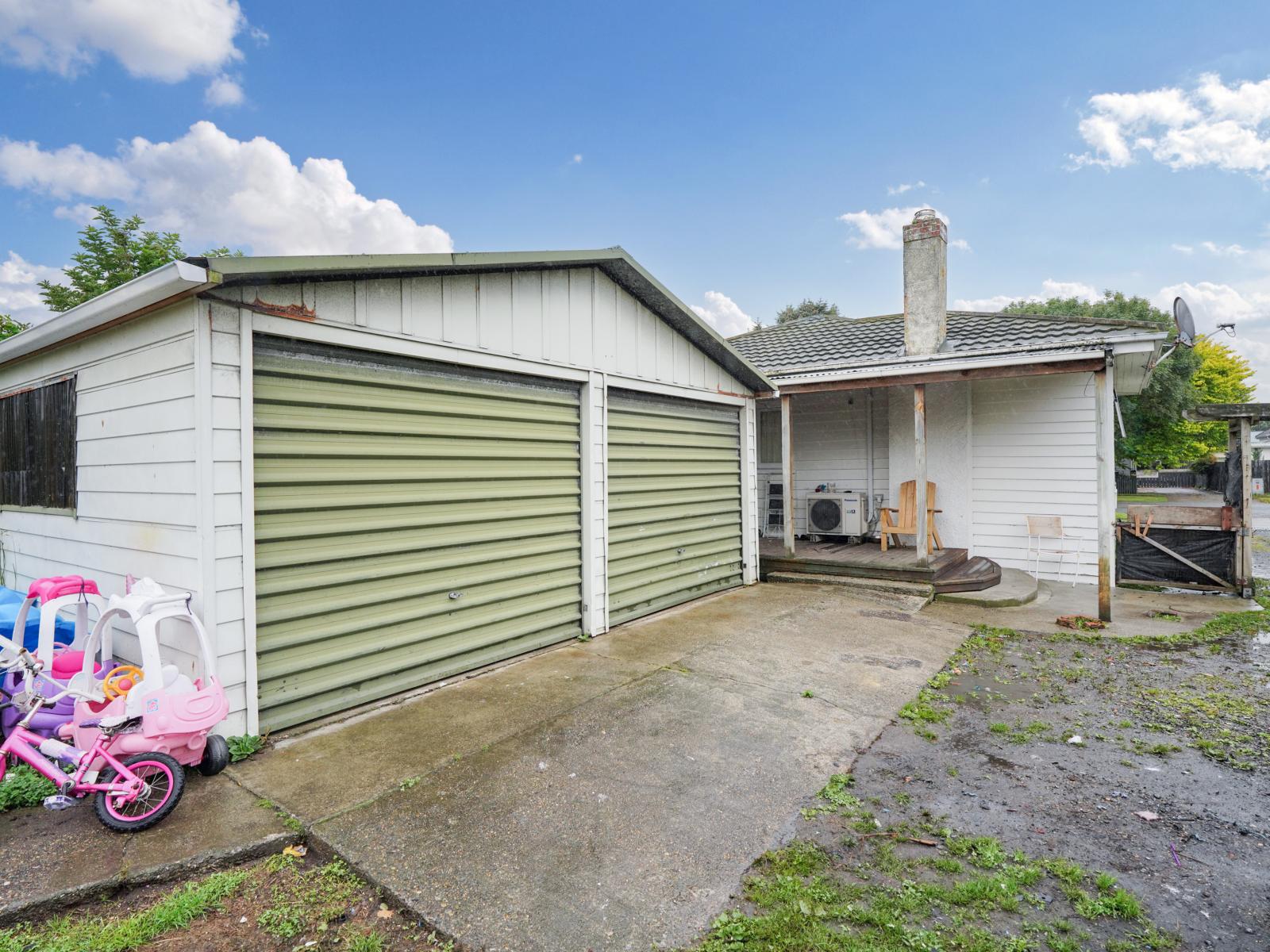 108 Venus Street, Strathern