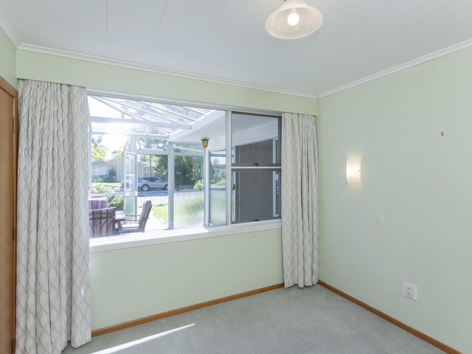 10 Mason Street, Riverdale