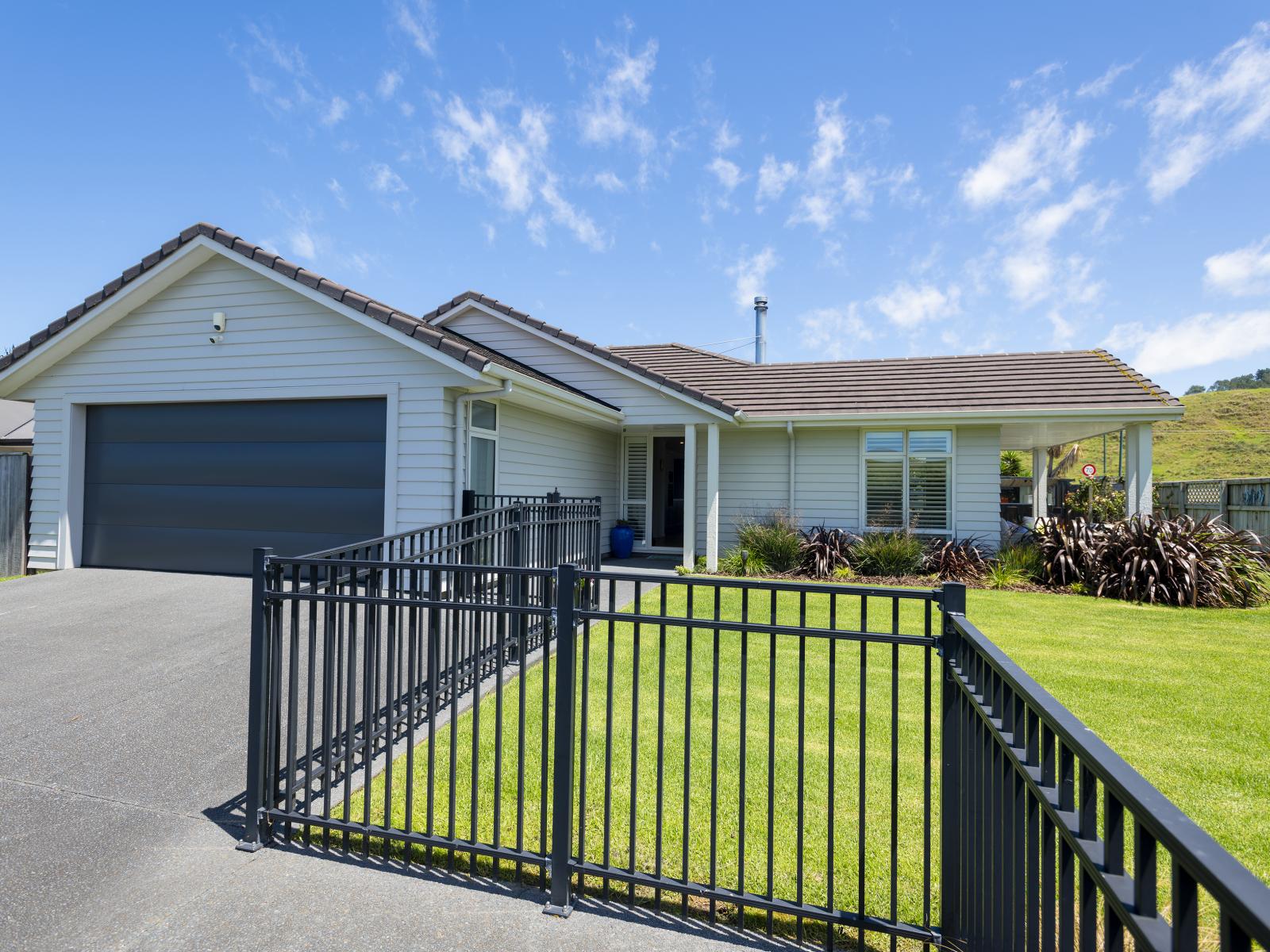1 Hamilton Drive, Wainui