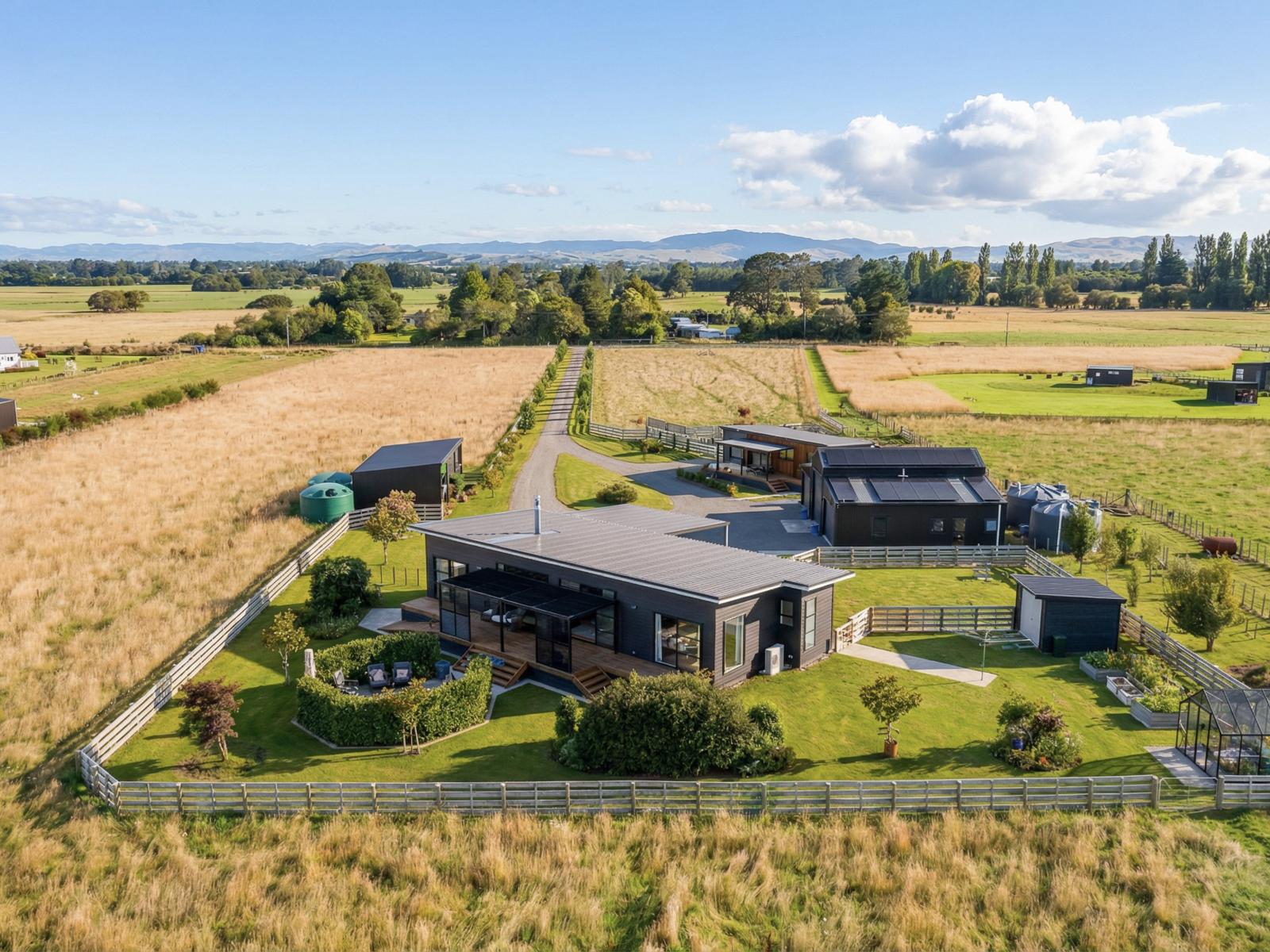 78 Thomas Road, Carterton