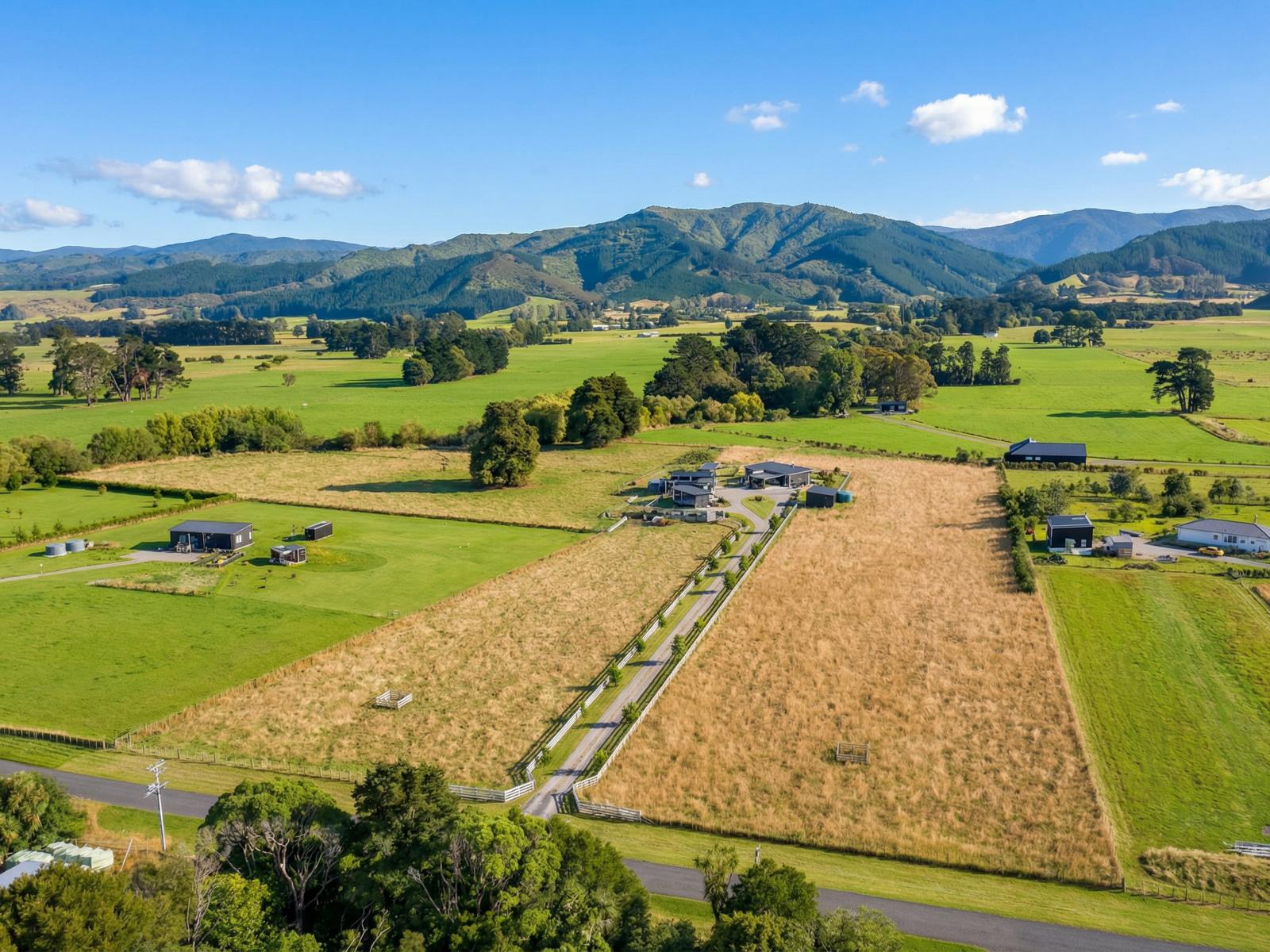 78 Thomas Road, Carterton