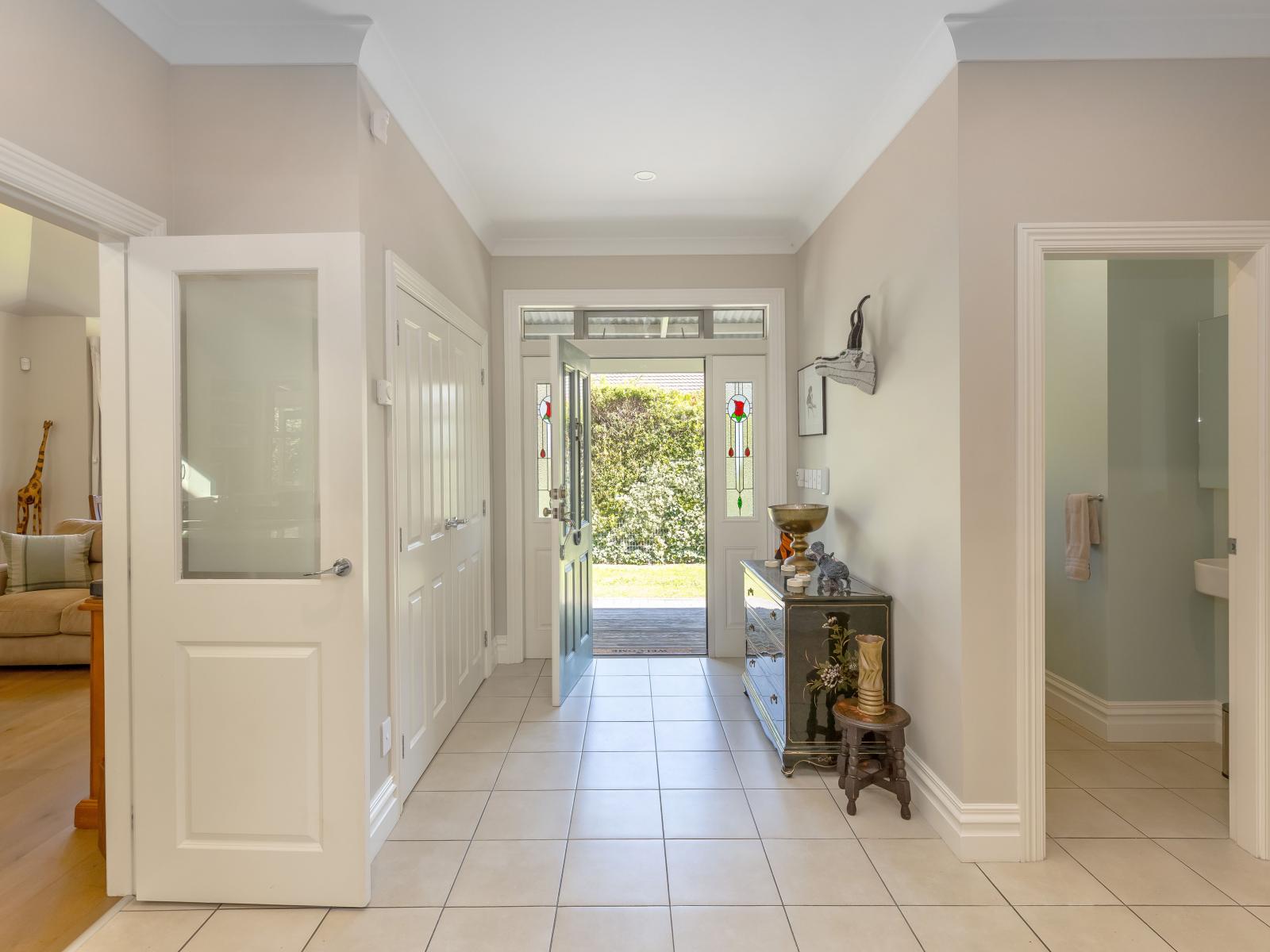 104 Kuratawhiti Street, Greytown