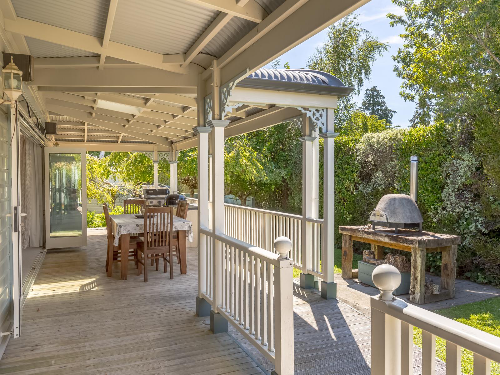 104 Kuratawhiti Street, Greytown