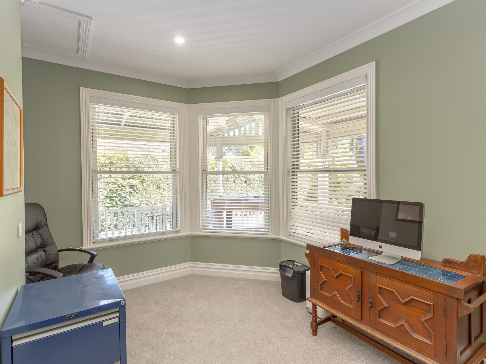 104 Kuratawhiti Street, Greytown