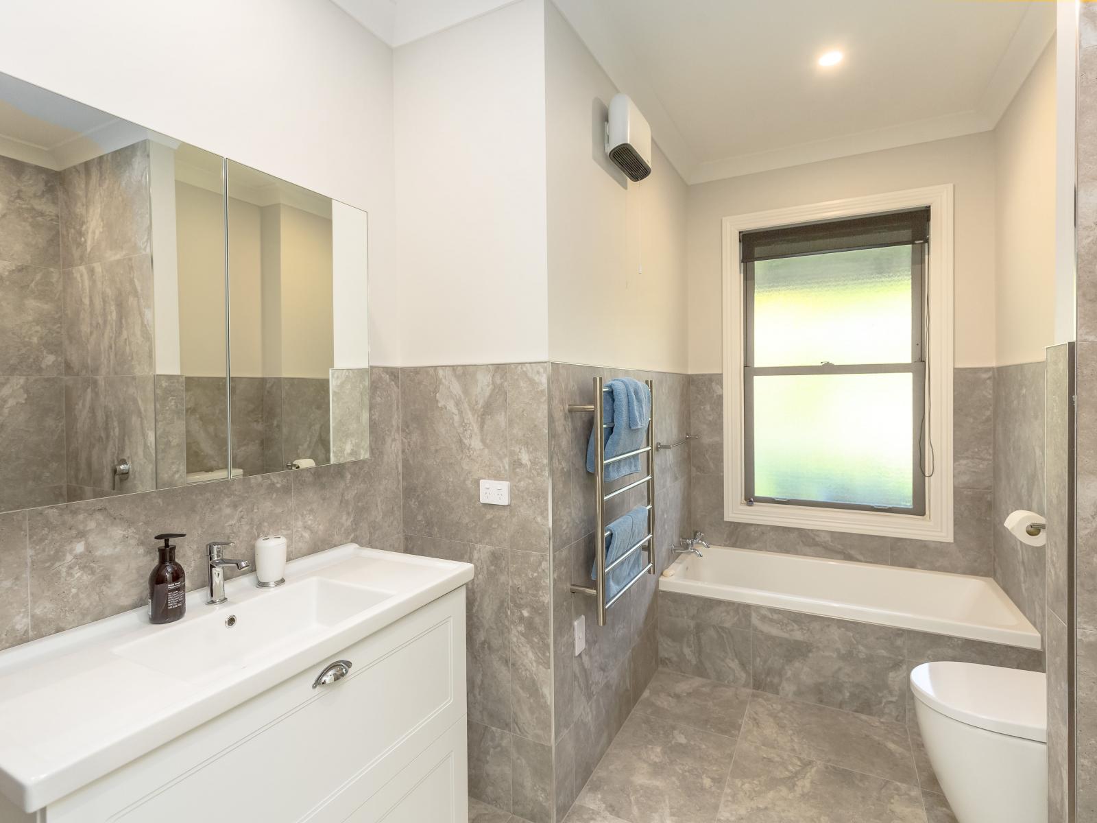 104 Kuratawhiti Street, Greytown