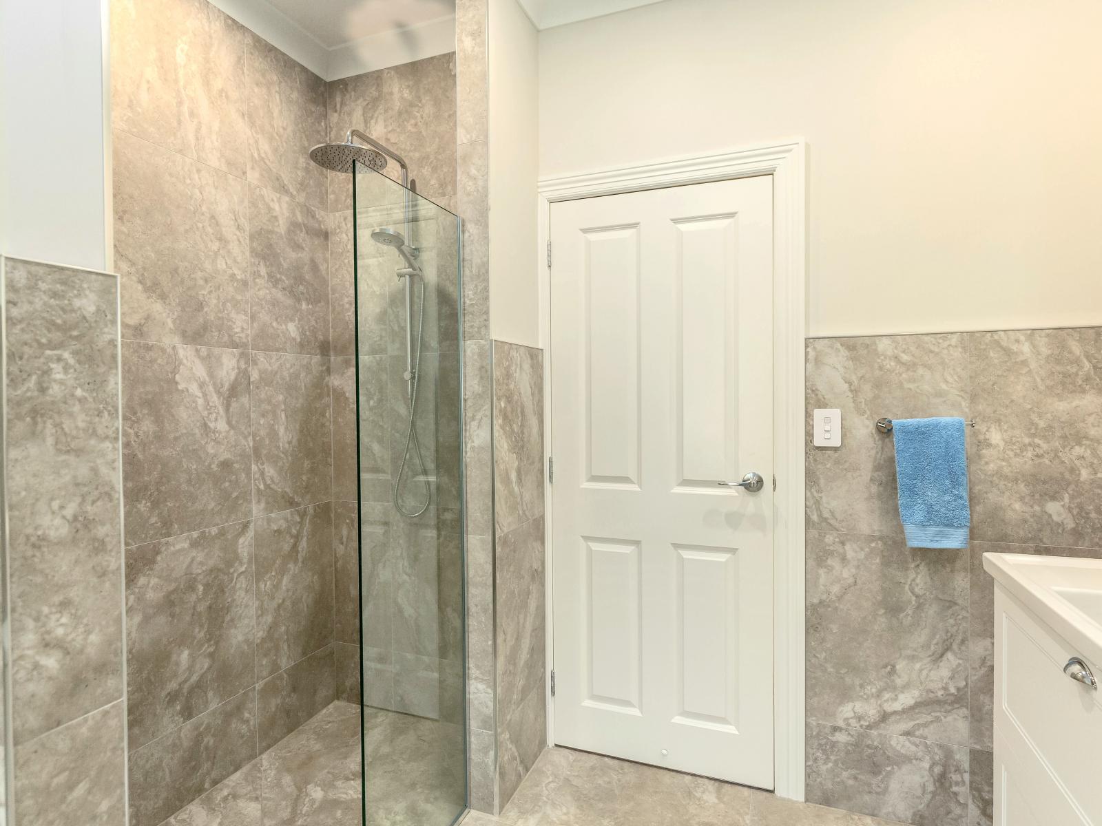 104 Kuratawhiti Street, Greytown