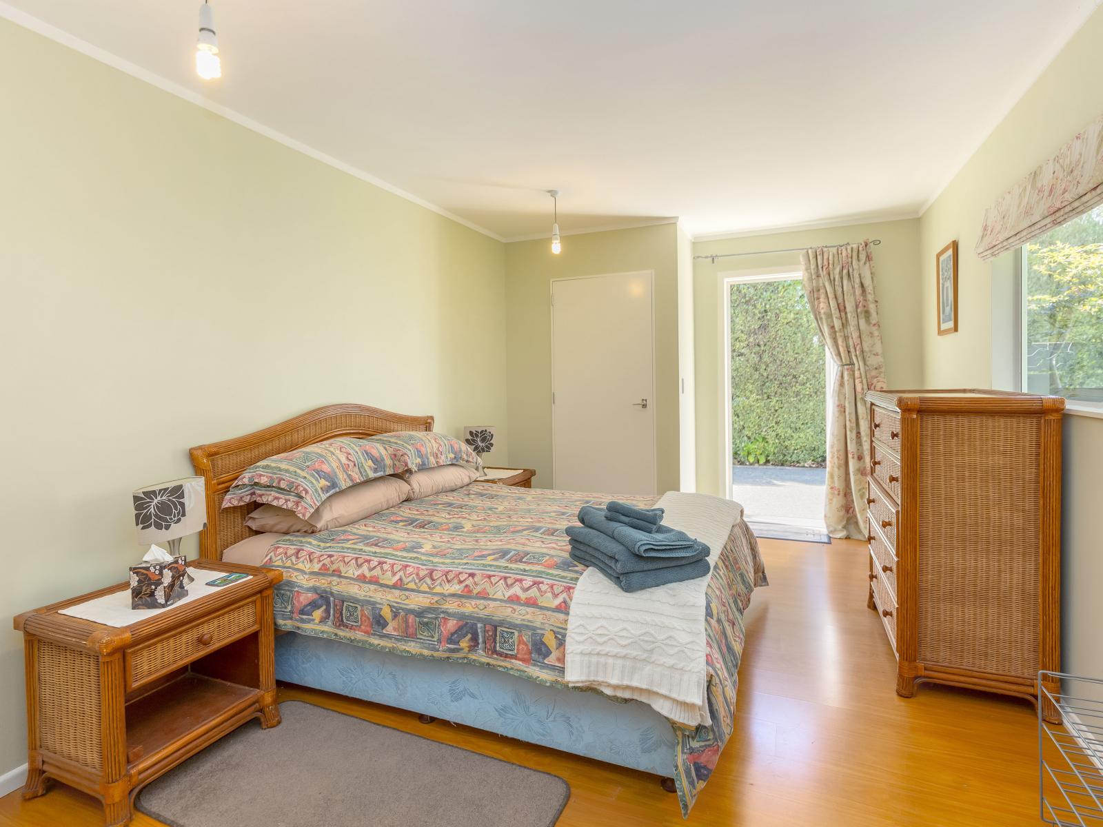 104 Kuratawhiti Street, Greytown