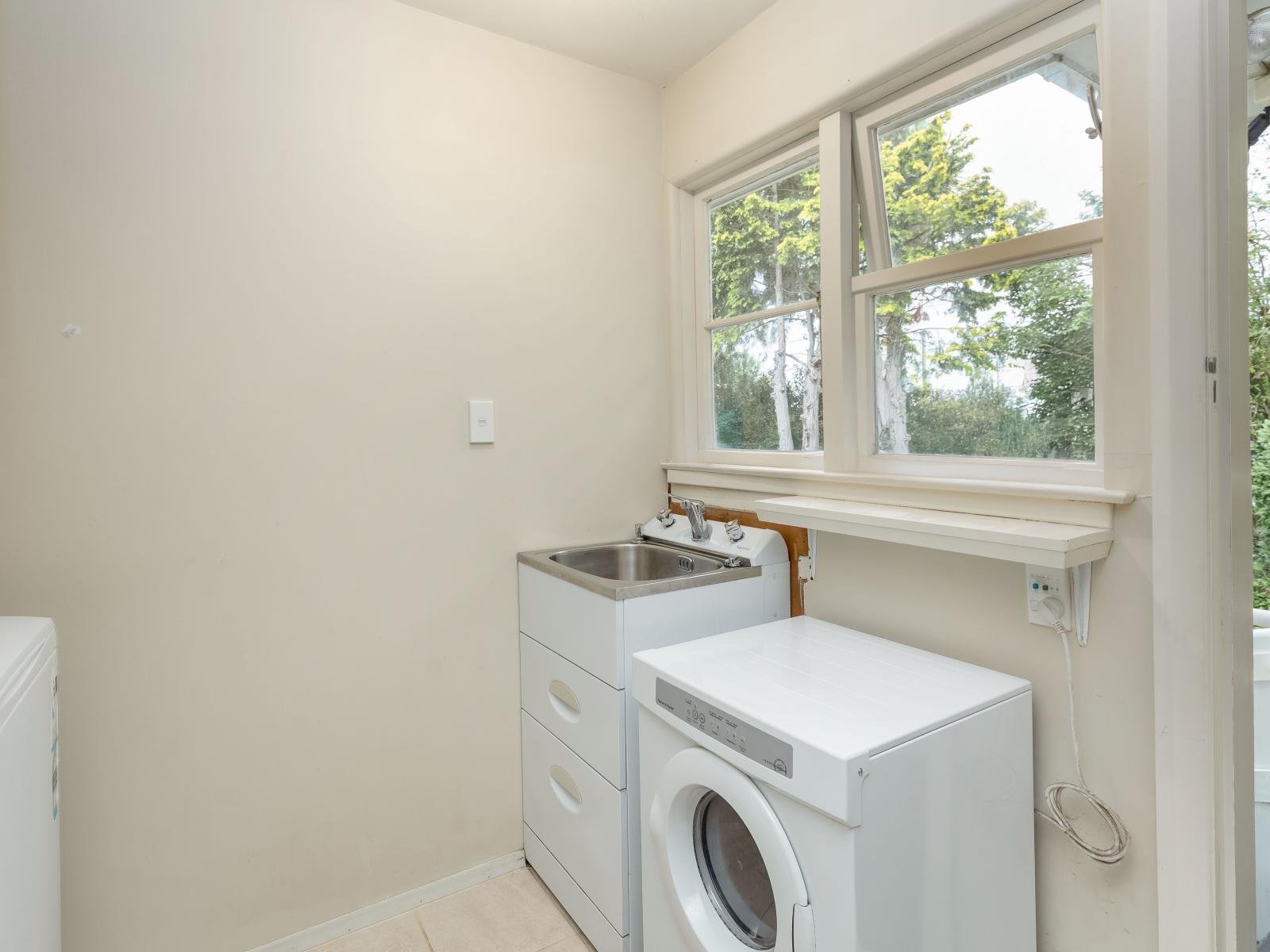 40 Reading Street, Greytown