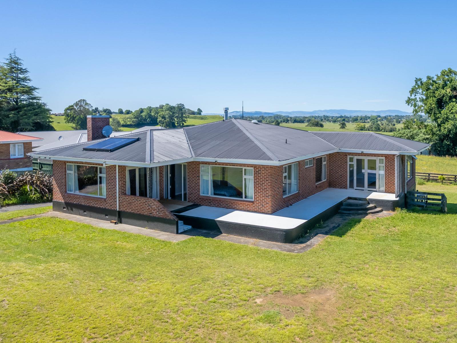 1302 Cambridge Road, Te Awamutu