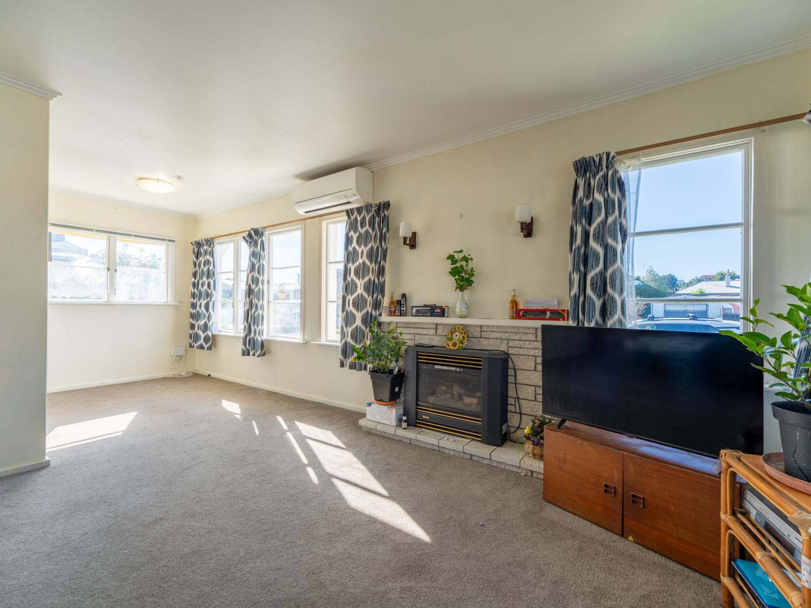 Unit 2, 75 Ranui Avenue, Waimataitai