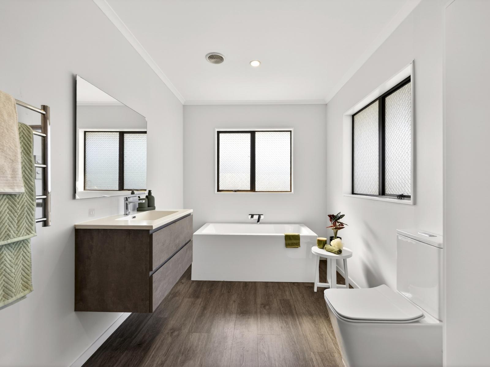 103A Linton Street, West End