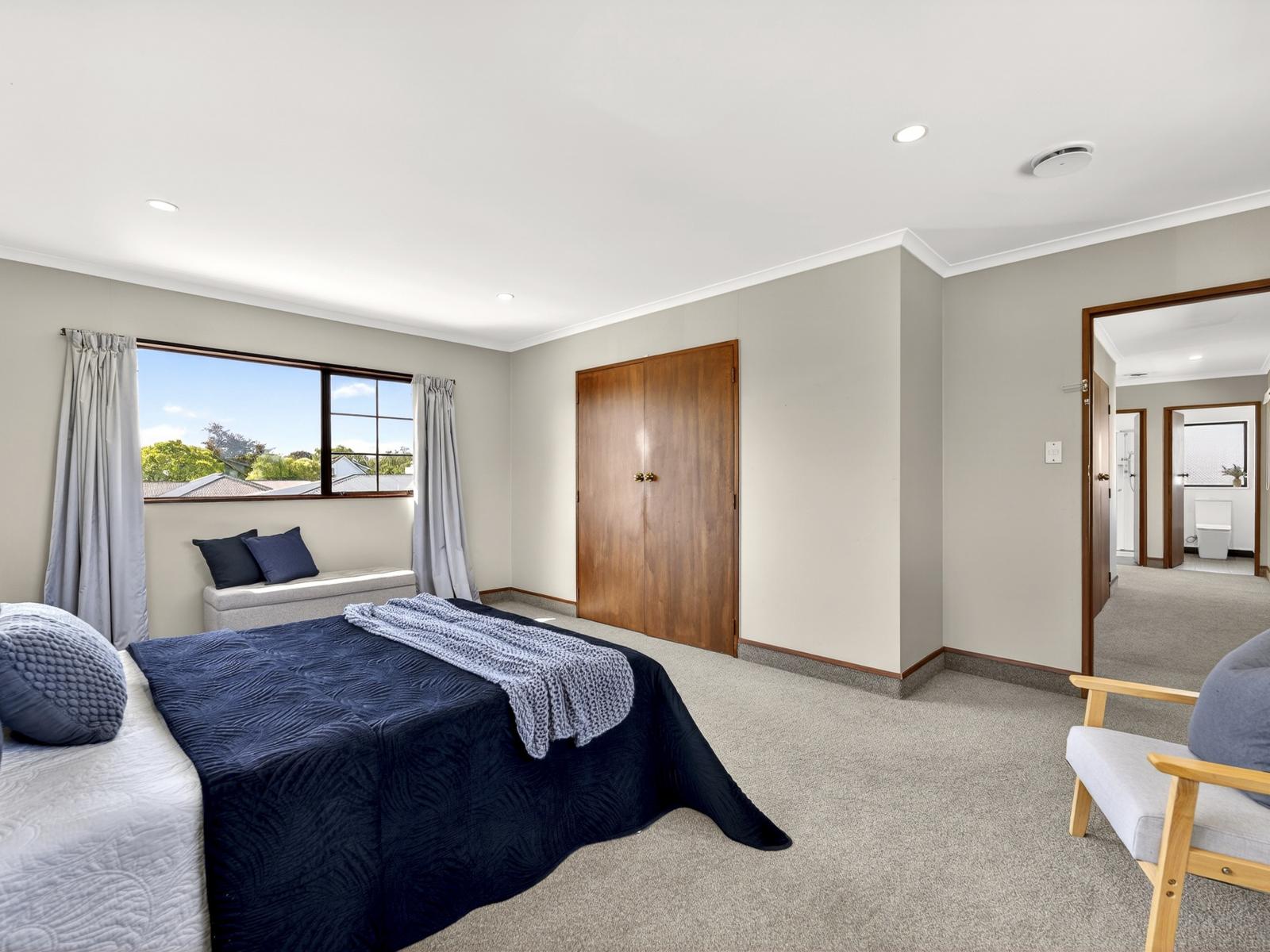 103A Linton Street, West End