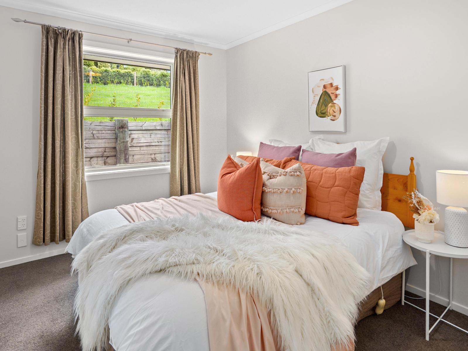 1/10 Valley Road, Greta Valley