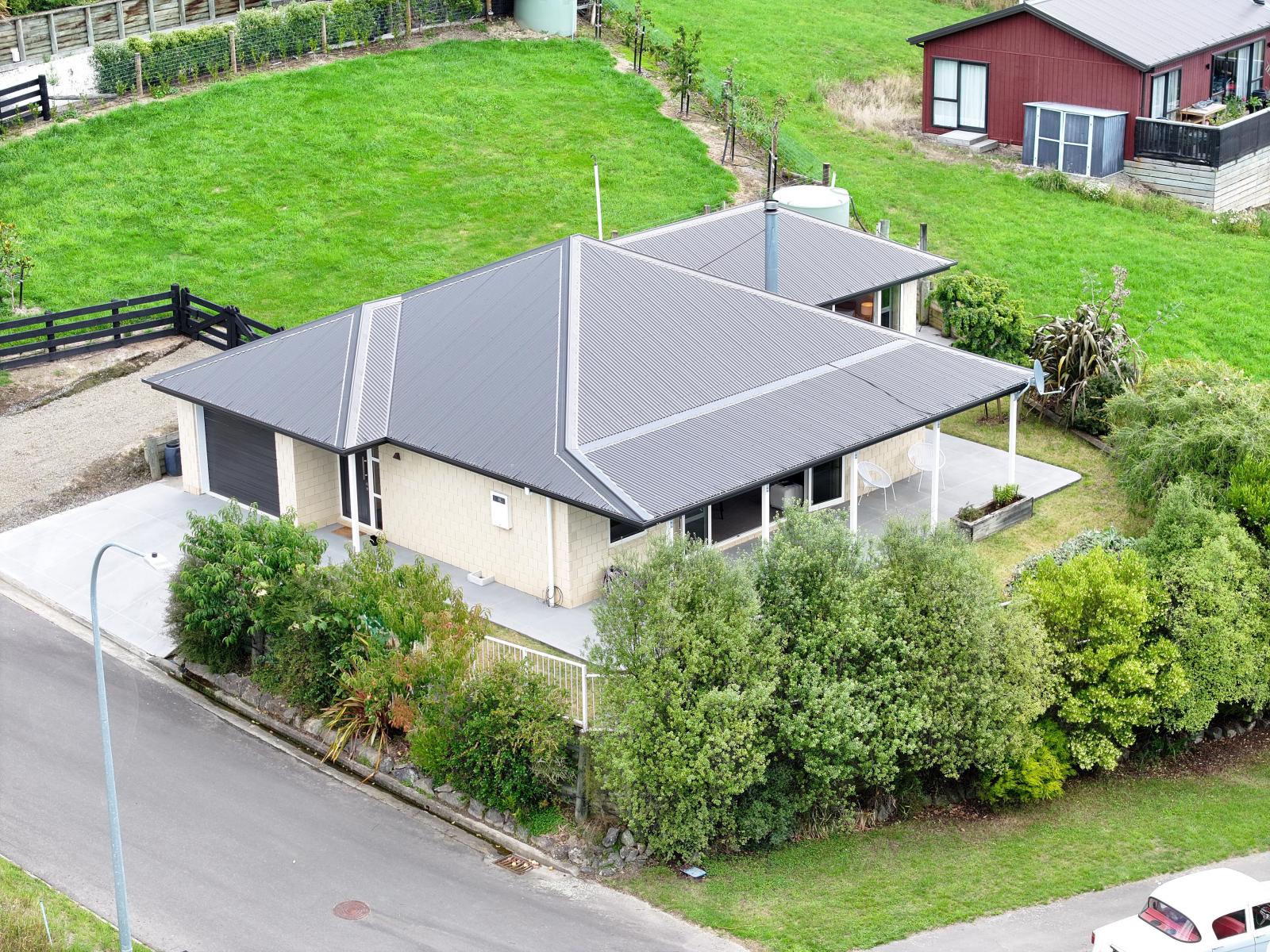 1/10 Valley Road, Greta Valley