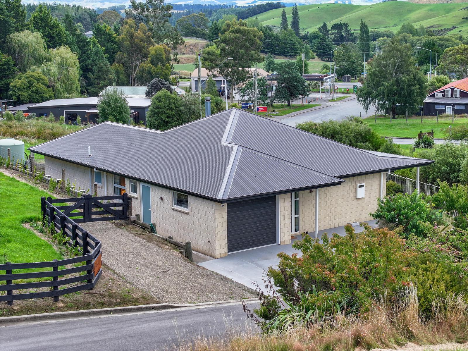 1/10 Valley Road, Greta Valley