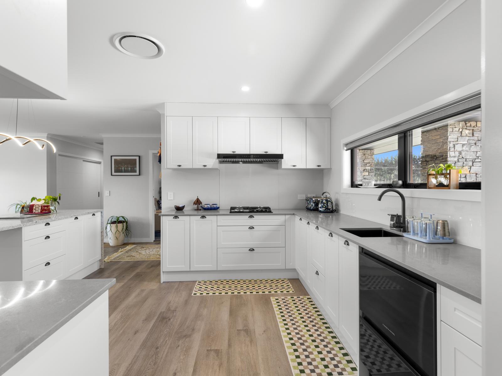 230 Valley Views, Fitzherbert