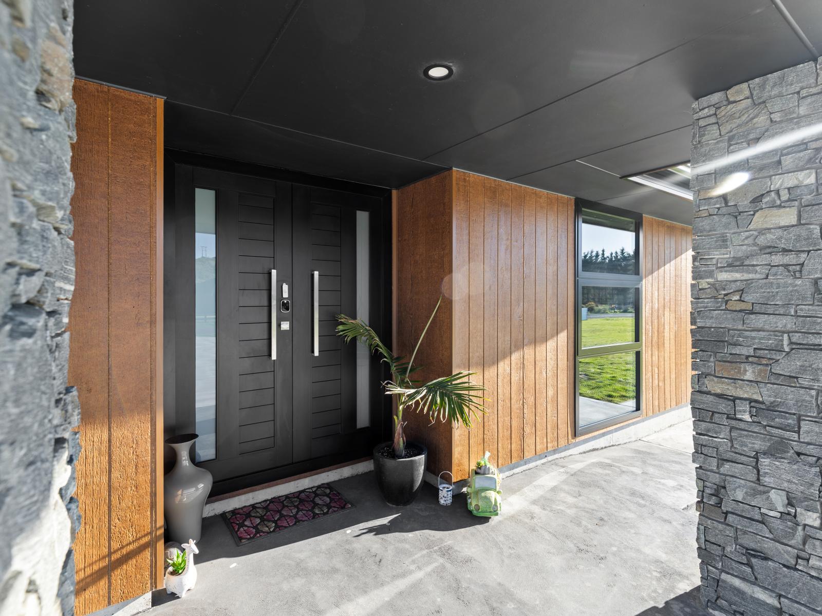 230 Valley Views, Fitzherbert