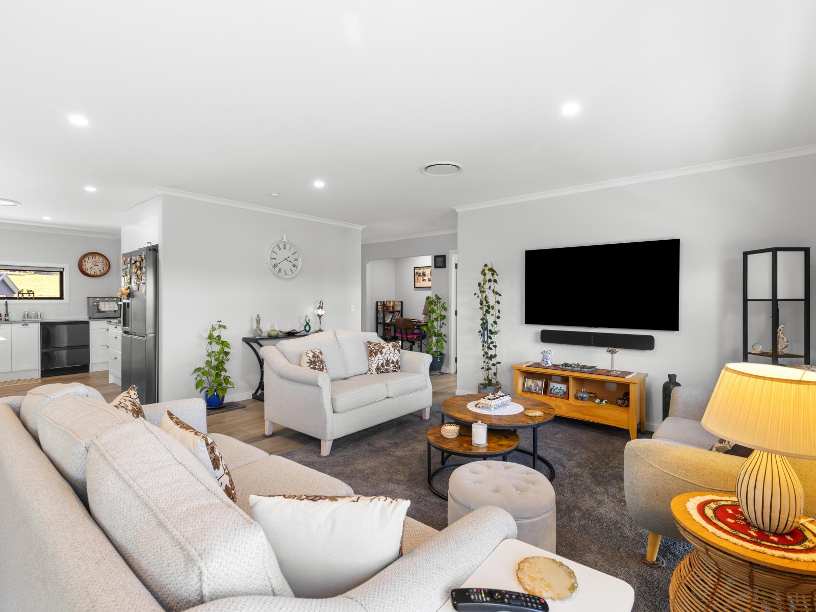 230 Valley Views, Fitzherbert