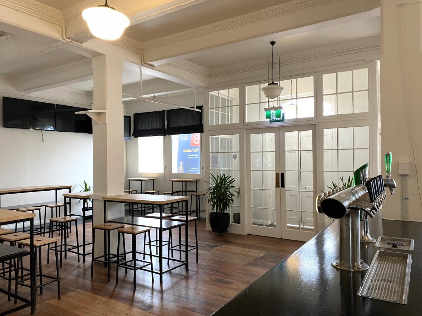 63 High Street North, Carterton