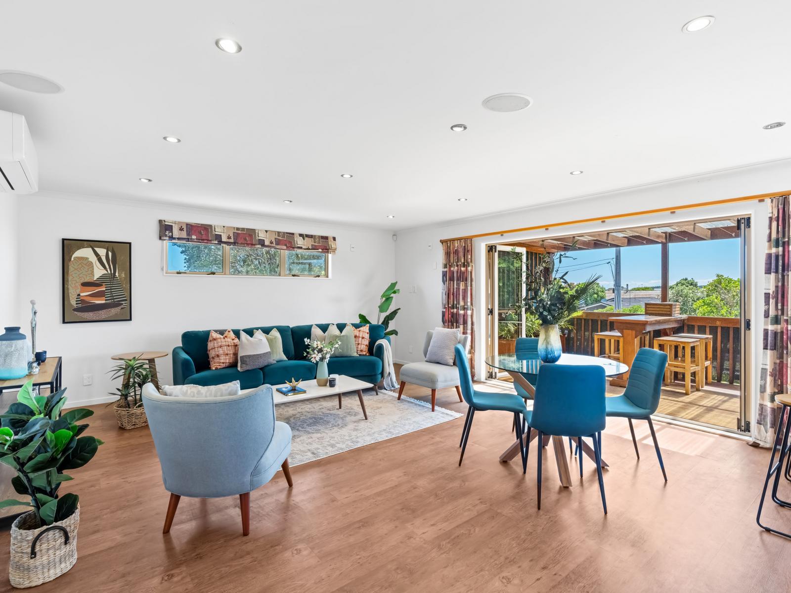 55 Toi Street, Otaki Beach