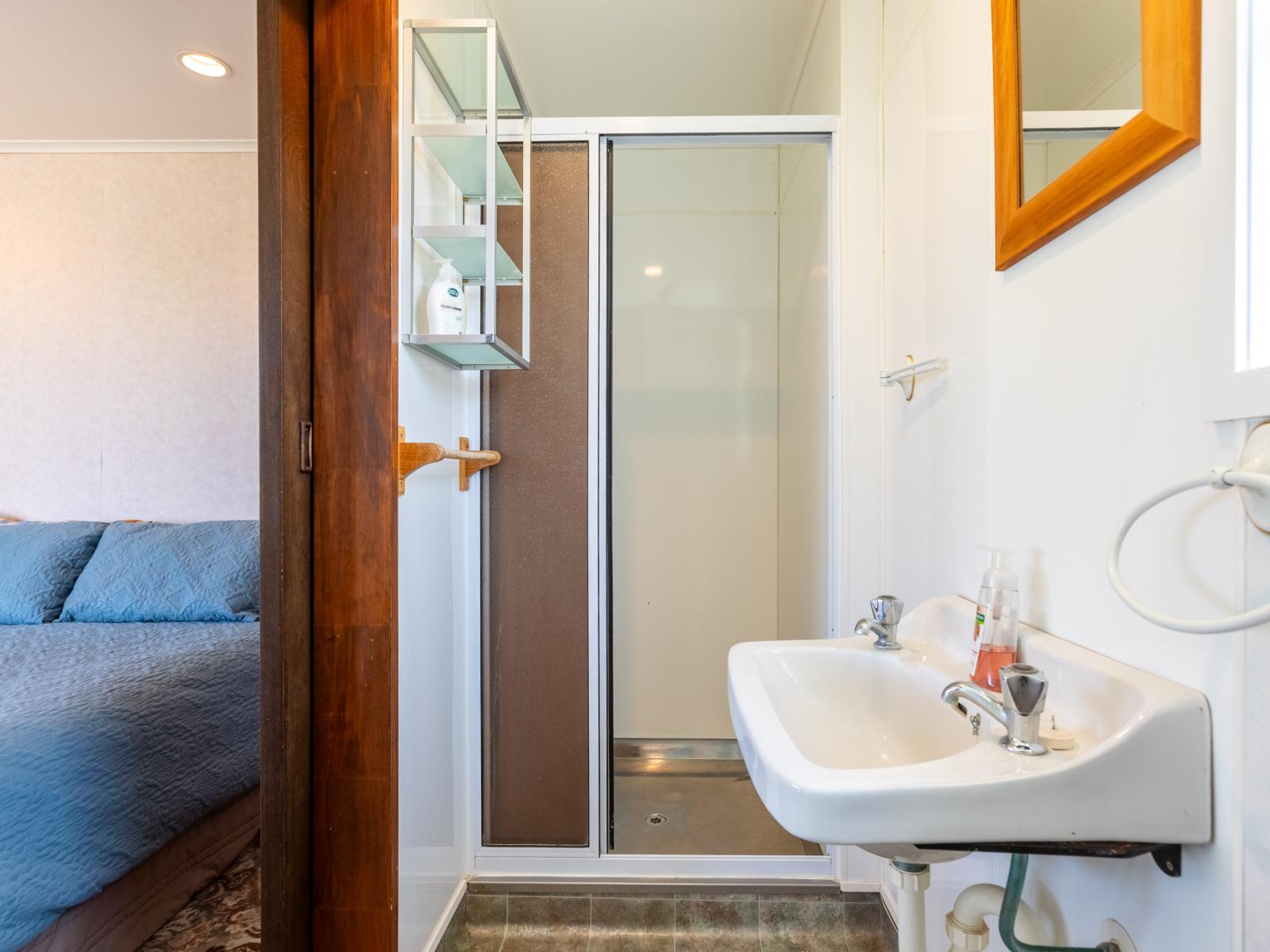 54 Akitio Esplanade, Akitio 