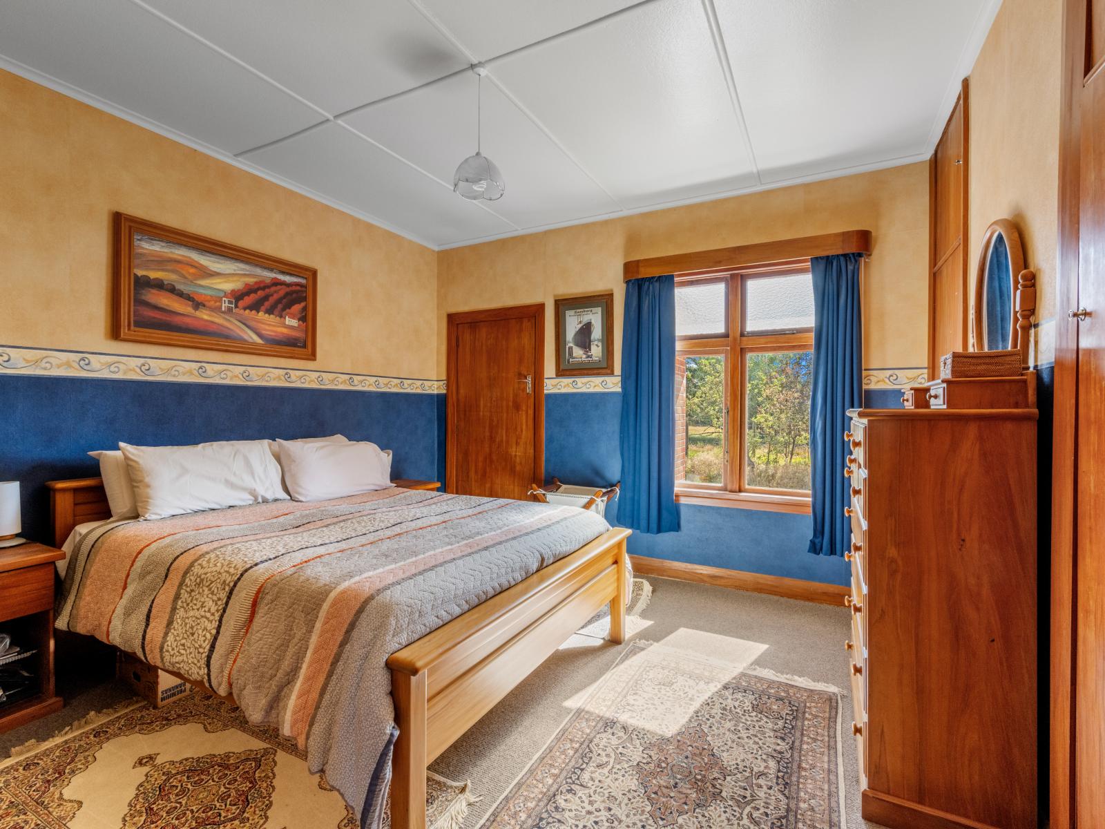 359 Glassford Road, Drybread