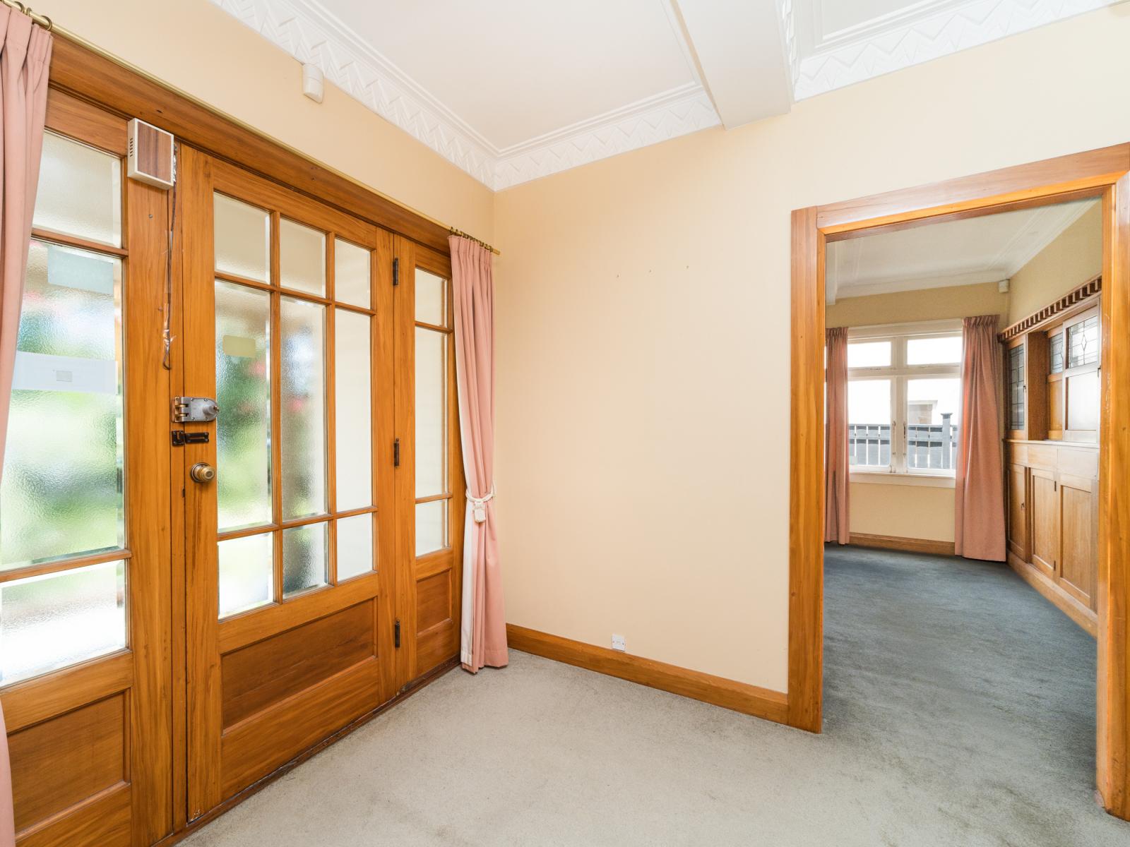 4 Russell Street, Palmerston North