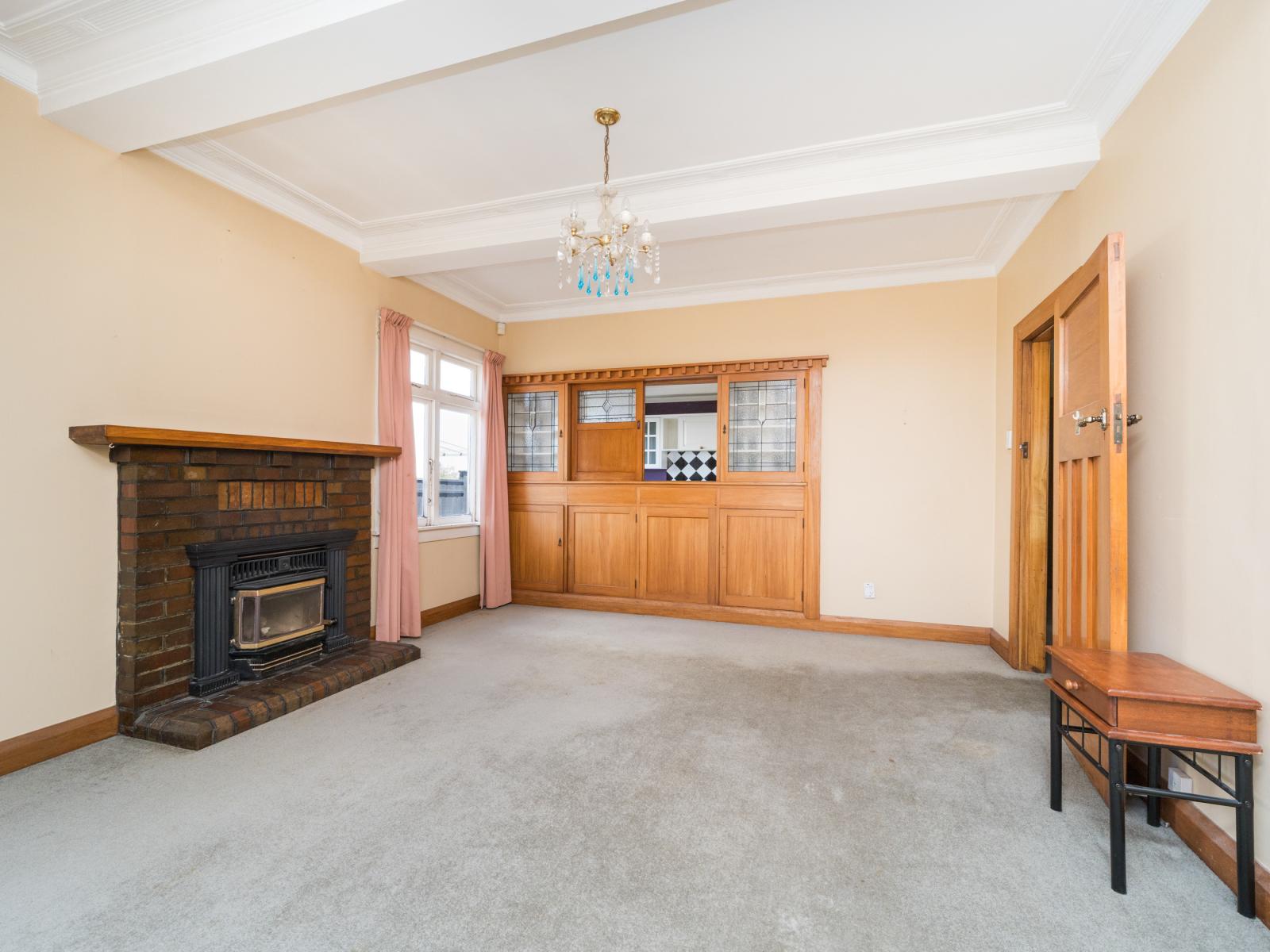 4 Russell Street, Palmerston North