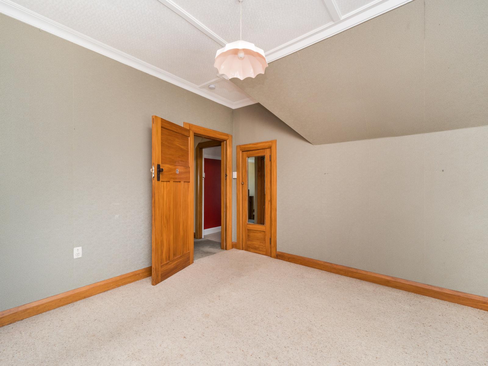 4 Russell Street, Palmerston North