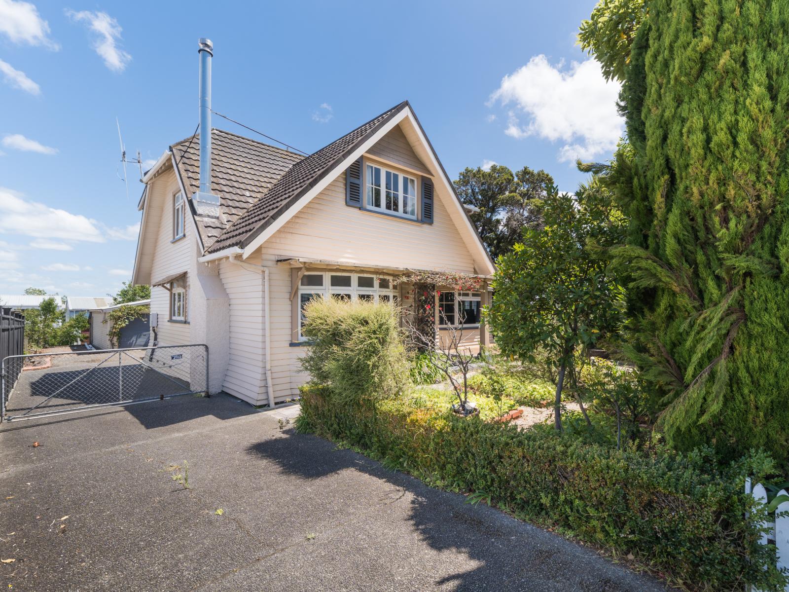 4 and 8 Russell Street, Palmerston North