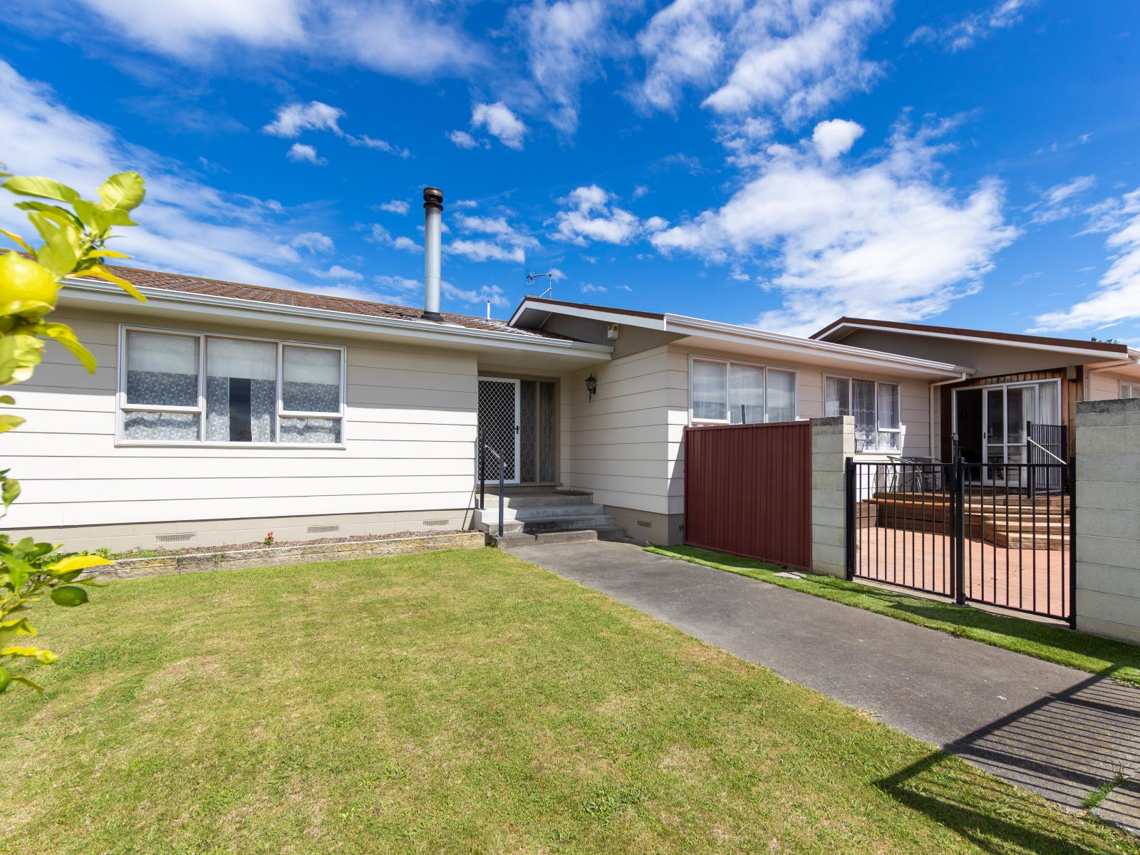 50 Wynyard Crescent, Tamatea