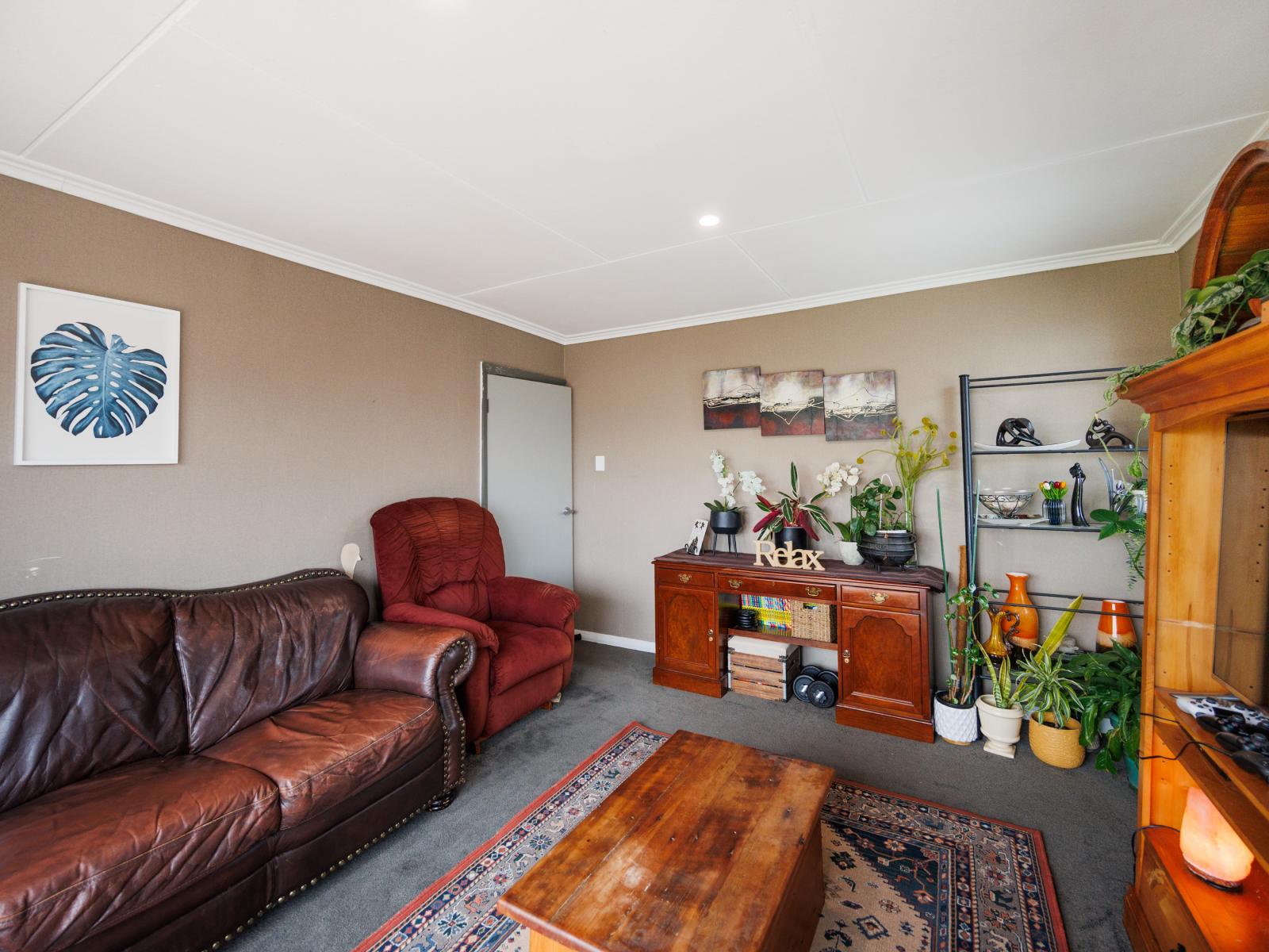 30 Pharazyn Street, Feilding