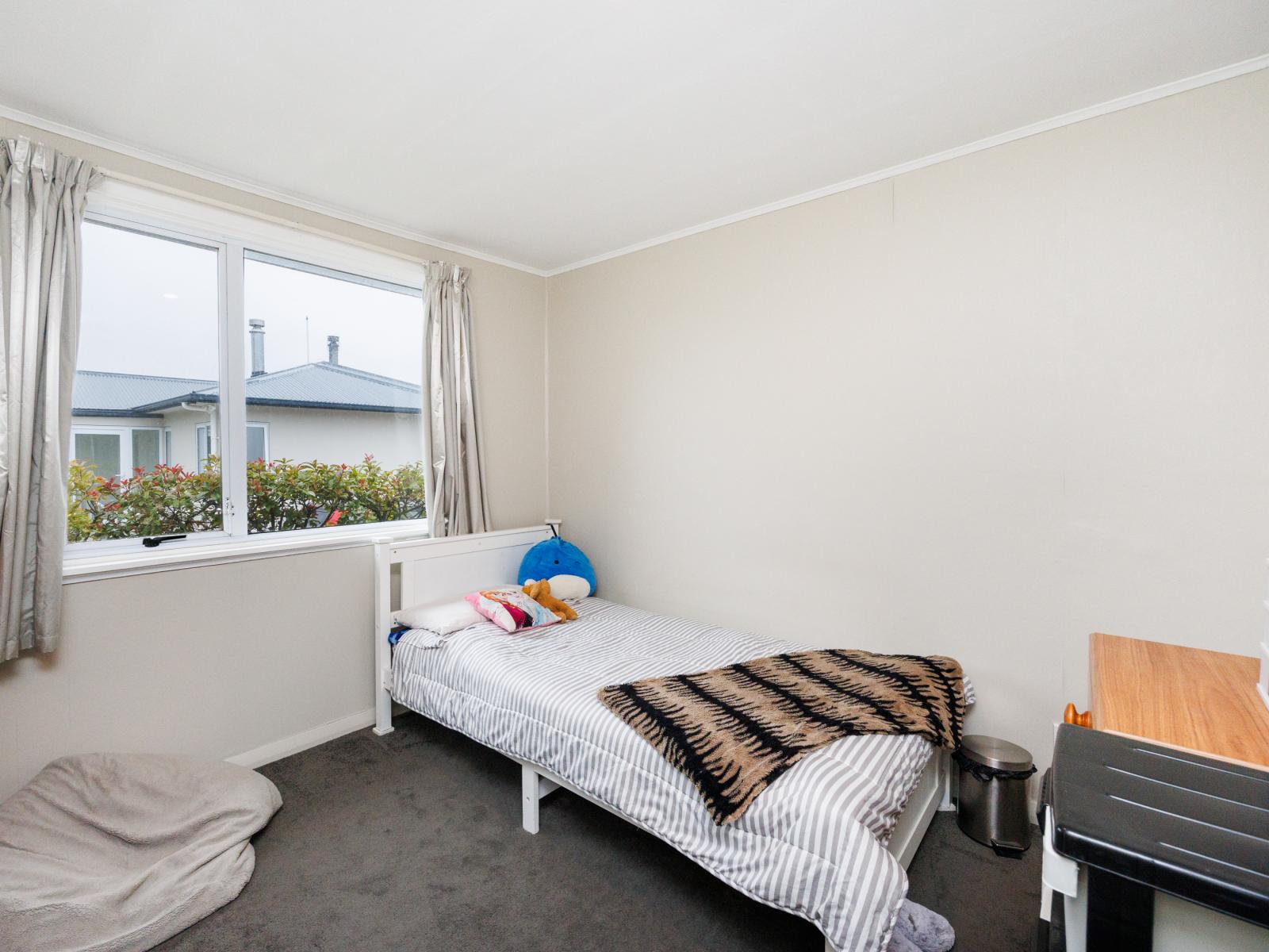 30 Pharazyn Street, Feilding