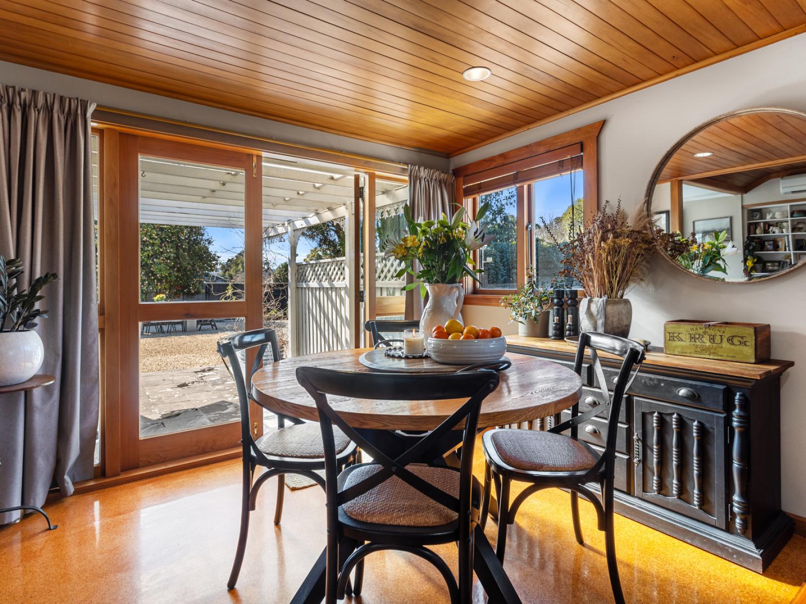 2 Church Street, Amberley