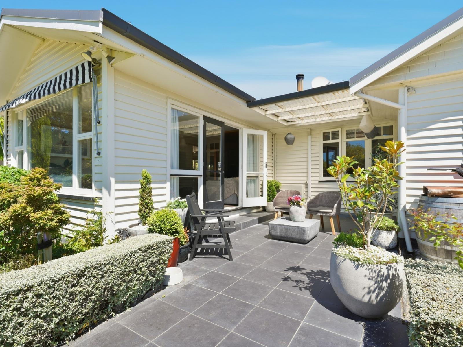 2 Church Street, Amberley