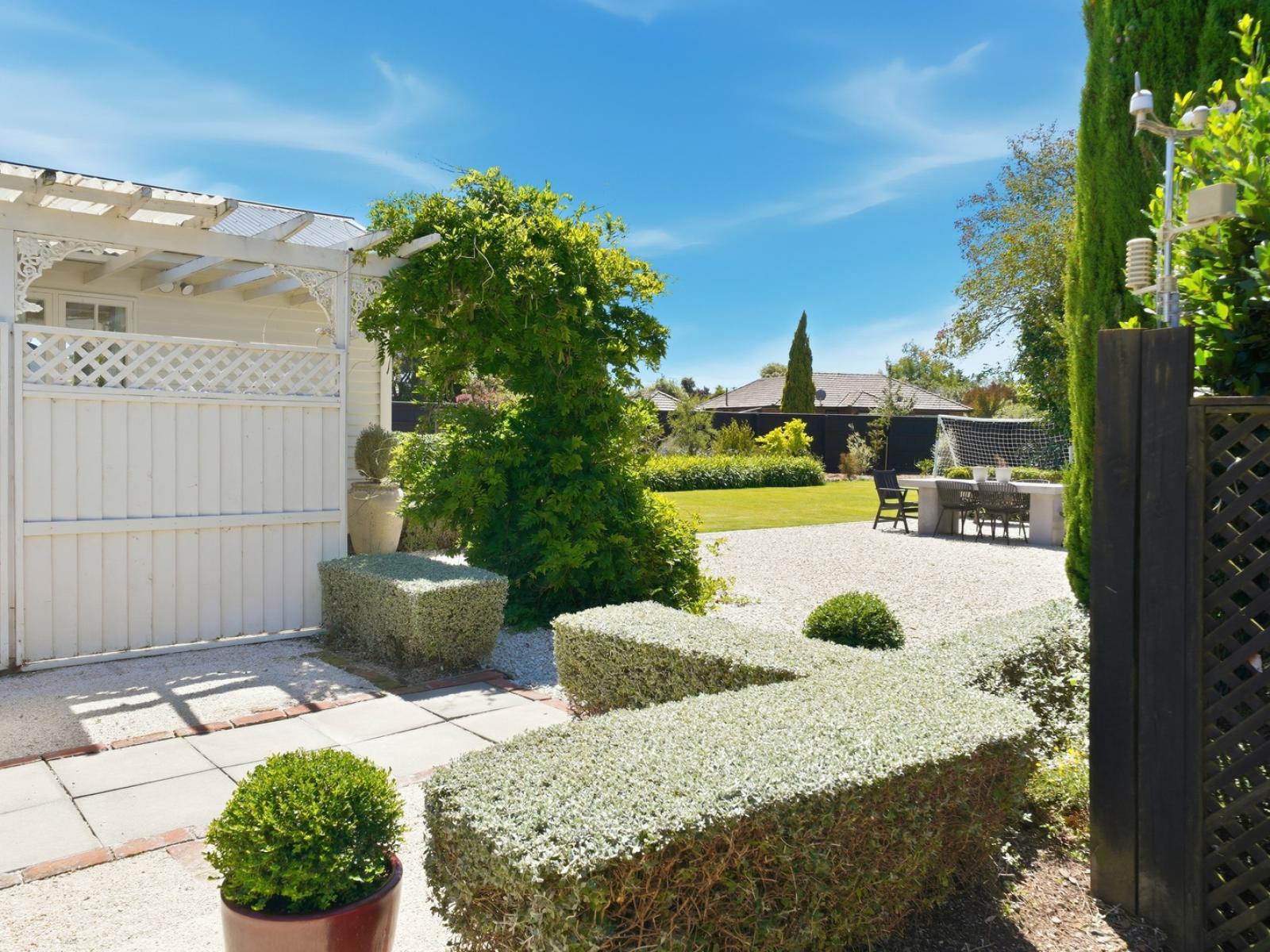 2 Church Street, Amberley