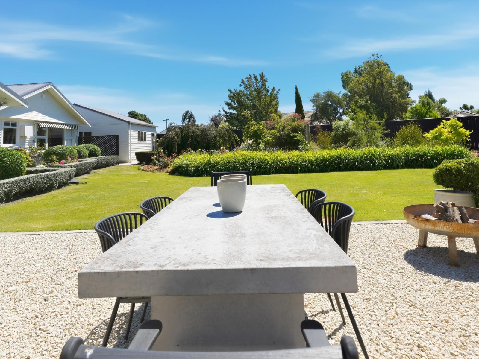 2 Church Street, Amberley