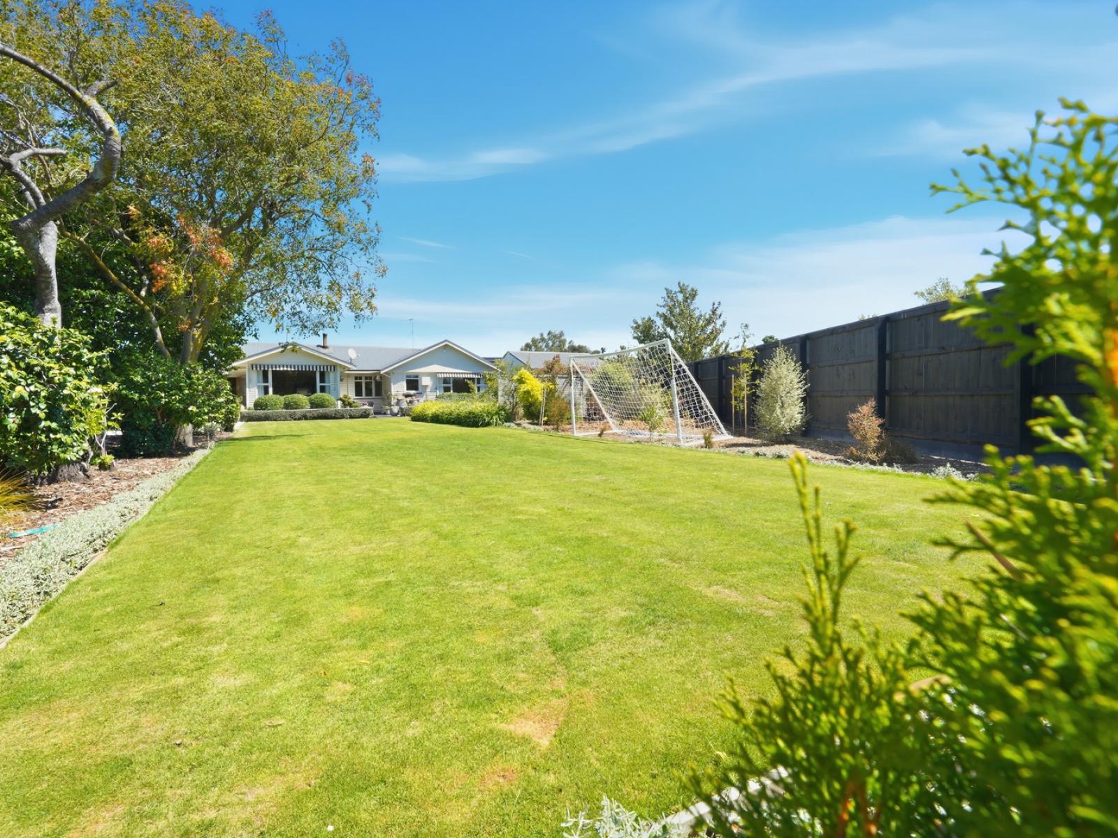 2 Church Street, Amberley