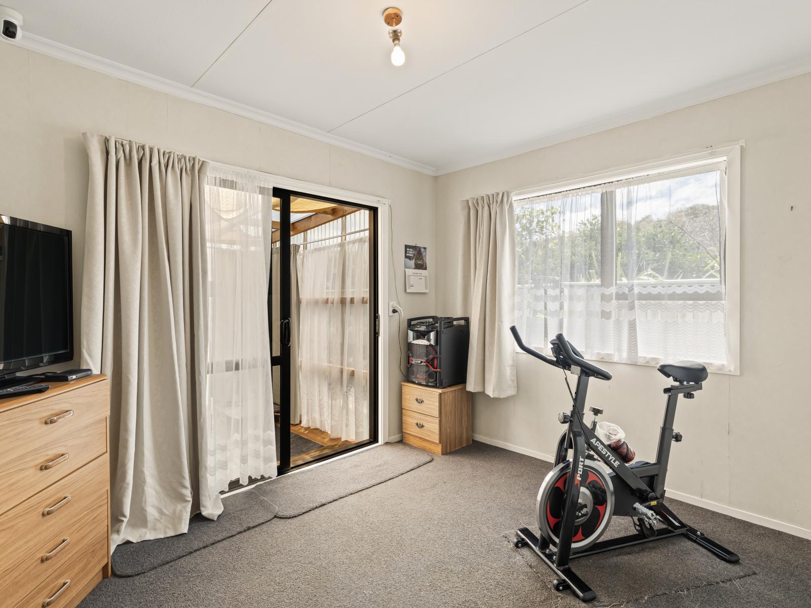 33 Karewa Street, Castlecliff