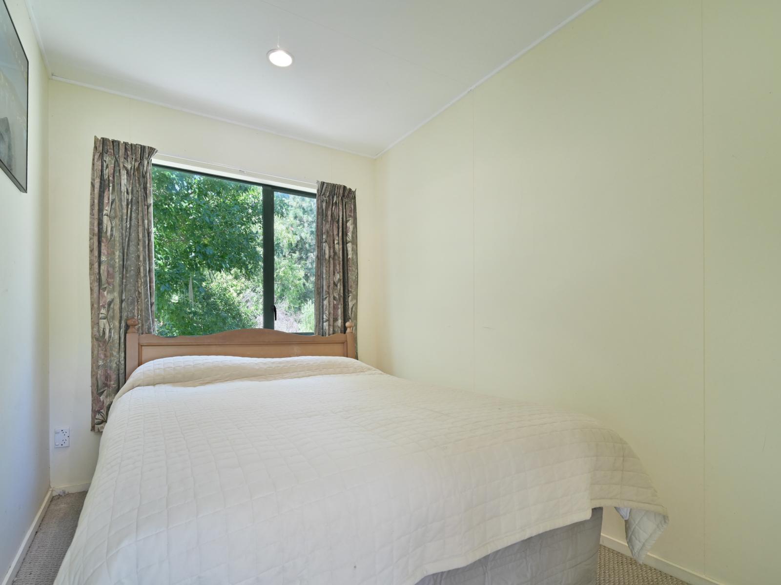 3439 State Highway 50, Maraekakaho