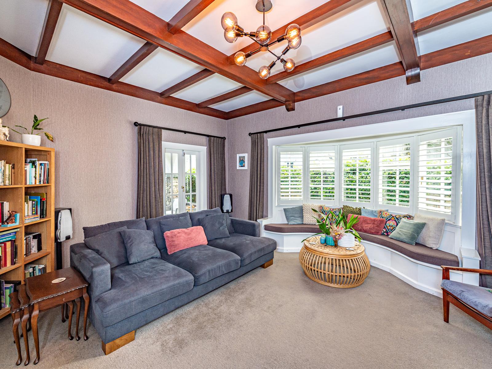 9 Selwyn Crescent, College Estate