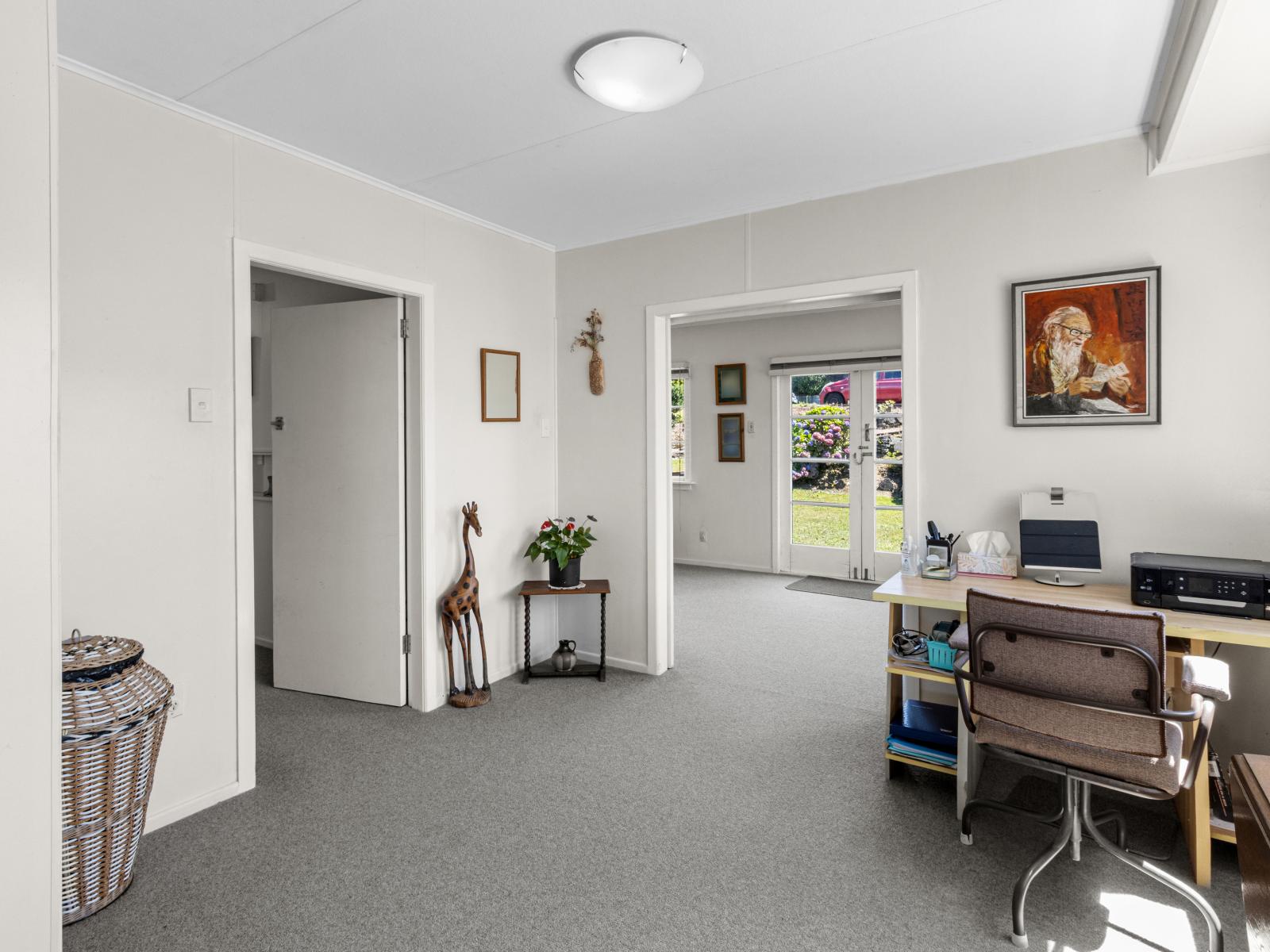 101 Clawton Street, Westown