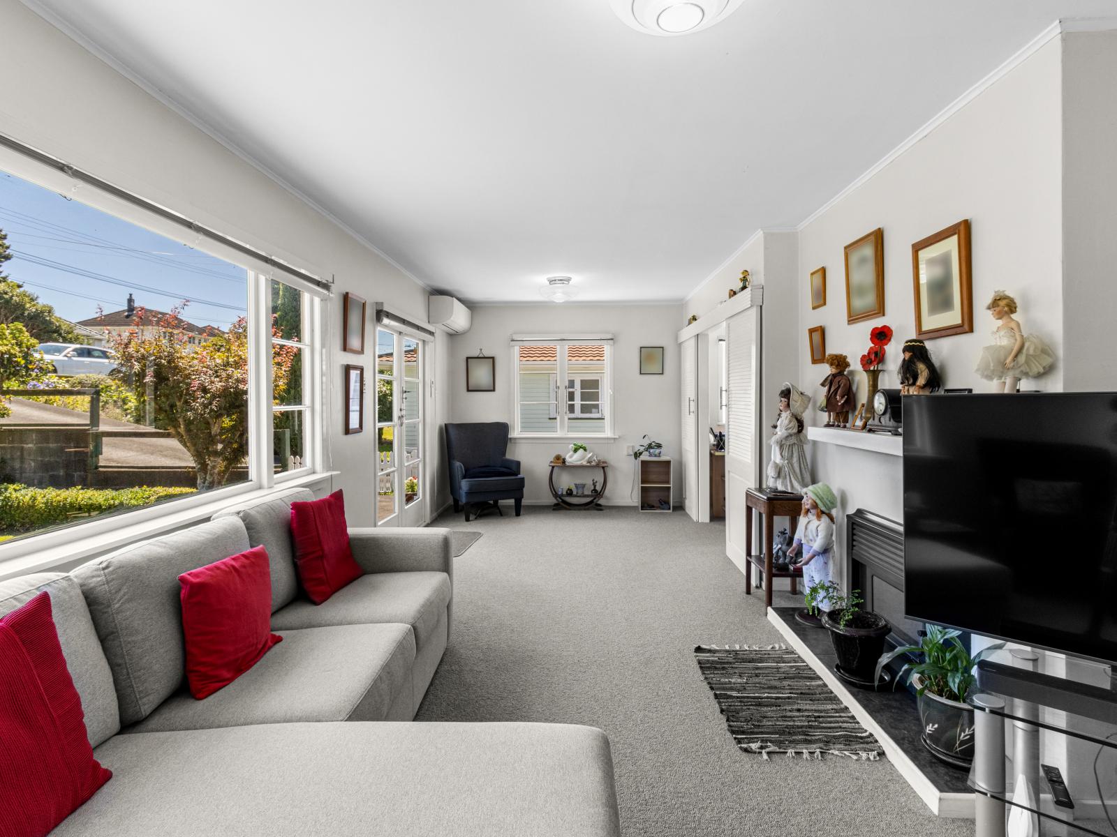 101 Clawton Street, Westown