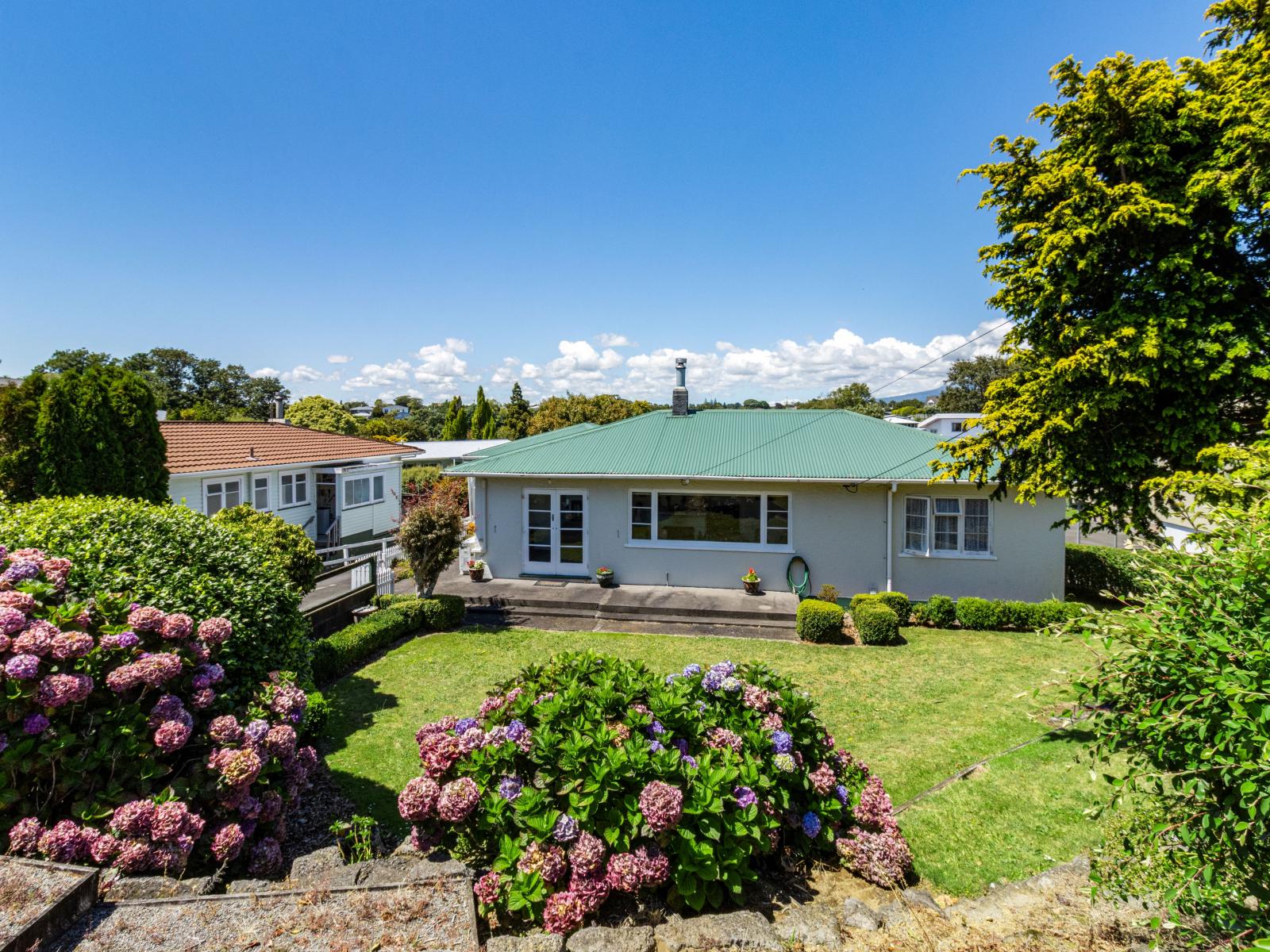 101 Clawton Street, Westown