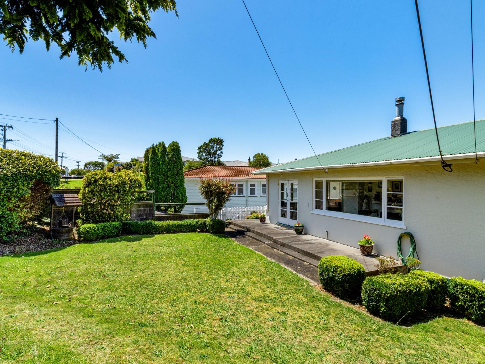 101 Clawton Street, Westown