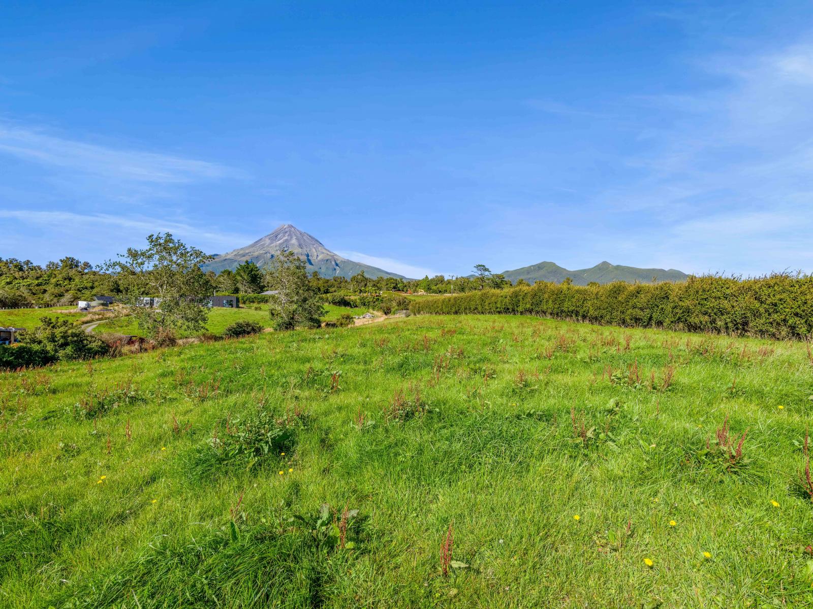 2175 Egmont Road, Kaimiro