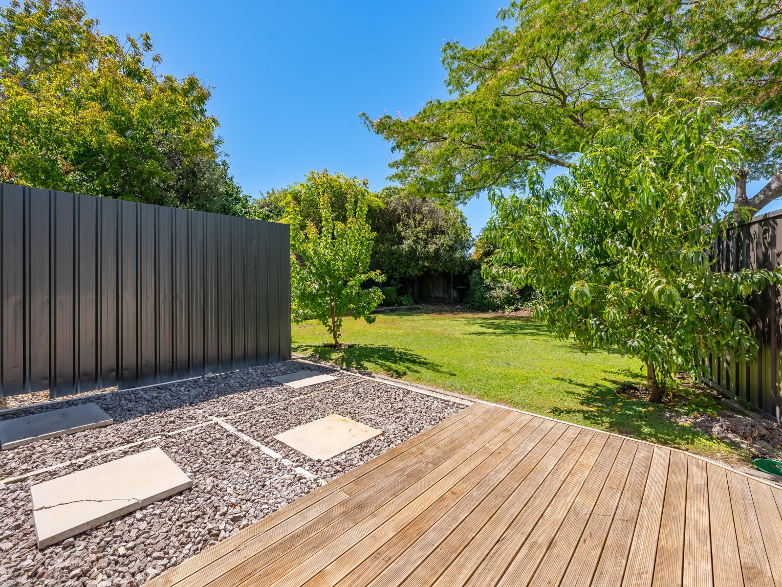 703 Queen Street West, St Leonards