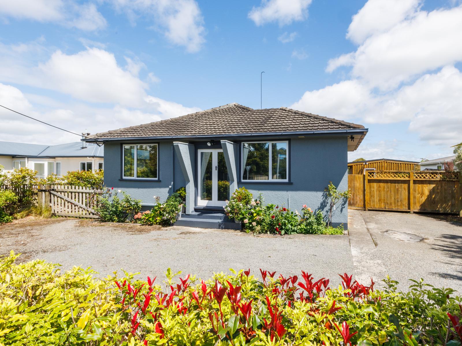 30 Pharazyn Street, Feilding